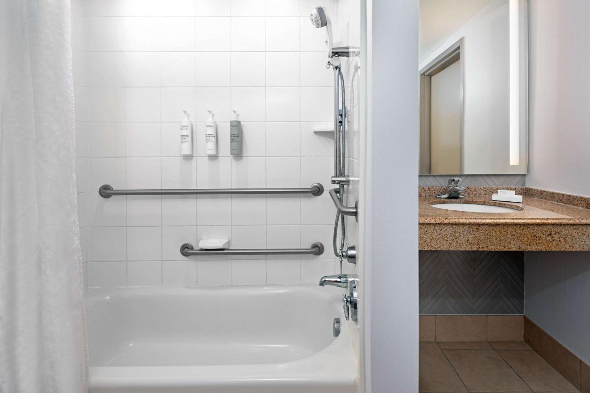 Hilton Garden Inn Tampa Airport/Westshore Esterno foto